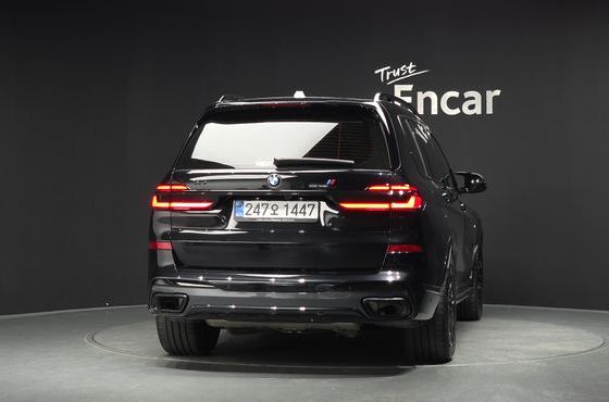 BMW X7 xDrive 40i M Sport 6STR — пробег 13 266 км — фото 4 из 5