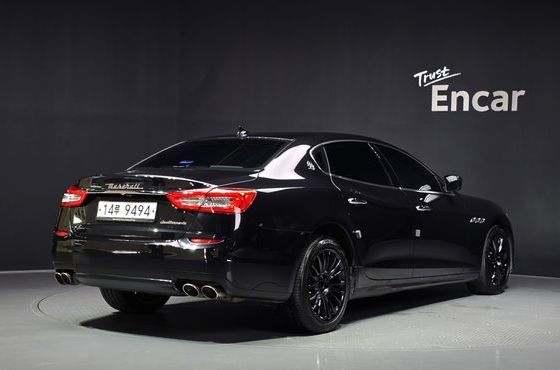 Maserati Quattroporte 3.0 Diesel — пробег 182 624 км — фото 2 из 5