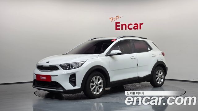 Kia Stonic из Кореи Encar