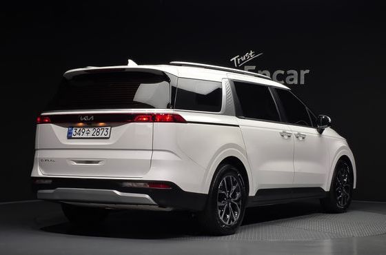 Kia Carnival Diesel 9-Seater Prestige — пробег 110 908 км — фото 2 из 5