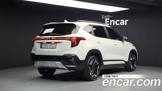 Kia Seltos из Кореи Encar