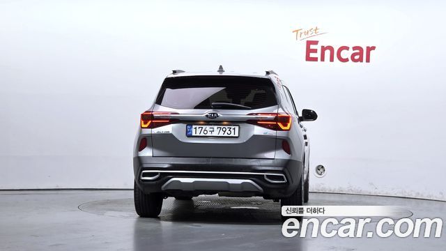 Kia Seltos из Кореи Encar