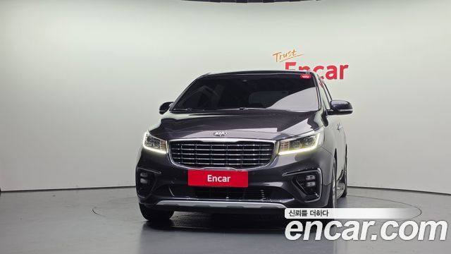 Kia Carnival из Кореи Encar