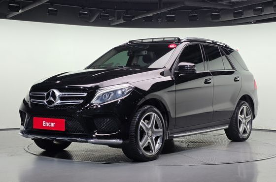 Mercedes-Benz GLE-Class GLE350 d 4MATIC — пробег 177 629 км — фото 1 из 5