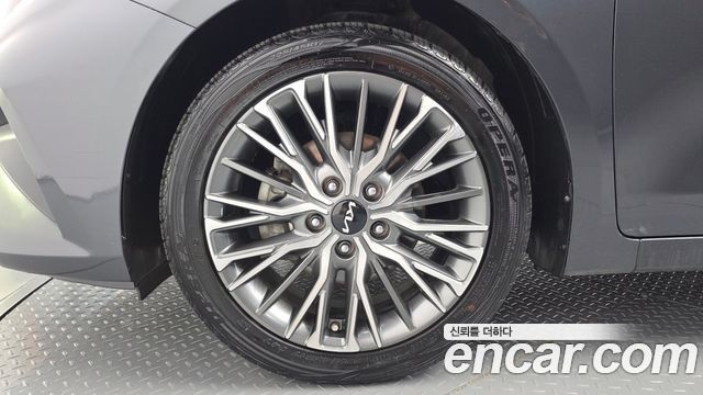 Kia K3 из Кореи Encar