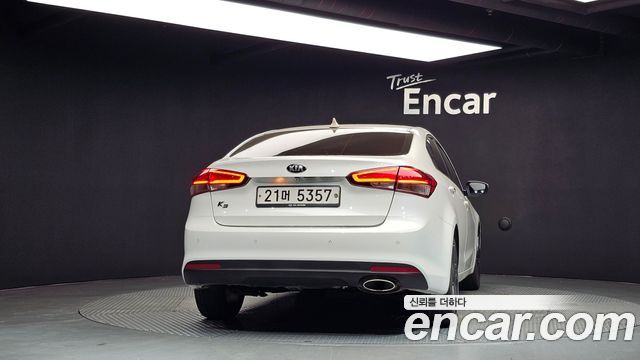 Kia K3 из Кореи Encar