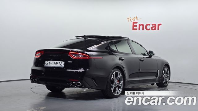 Kia Stinger из Кореи Encar