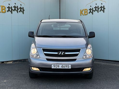 Hyundai Starex 5-Seater VAN CVX Luxury — пробег 150 414 км — фото 3 из 5