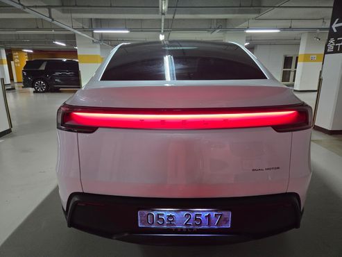 Tesla Model Y Long Range AWD — пробег 21 661 км — фото 4 из 5