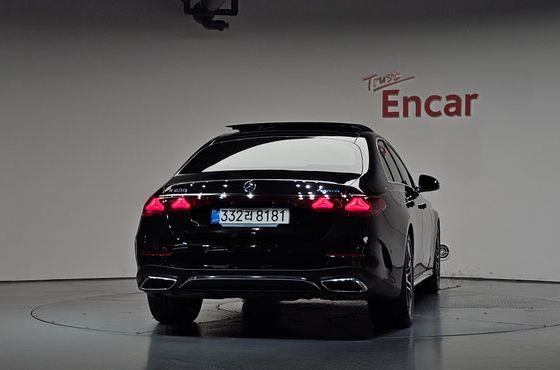 Mercedes-Benz E-Class E300 4MATIC AMG Line — пробег 20 666 км — фото 4 из 5