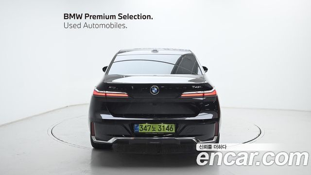 BMW 7-Series 740i xDrive M Sport — пробег 11 762 км — фото 4 из 5