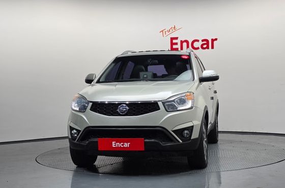 Ssangyong KORANDO 2.0 CVT 2WD Deluxe — пробег 167 887 км — фото 3 из 5