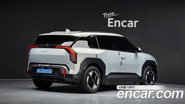 Kia EV3 из Кореи Encar