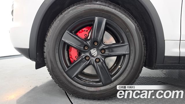 Porsche Cayenne 4.8 S 958 — пробег 119 101 км — фото 5 из 5