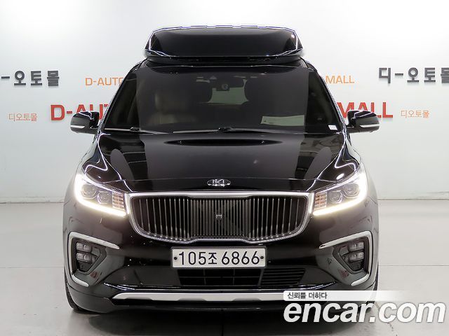 Kia Carnival Gasoline 9-seater Limousine(Special vehicle) — пробег 62 691 км — фото 2 из 5