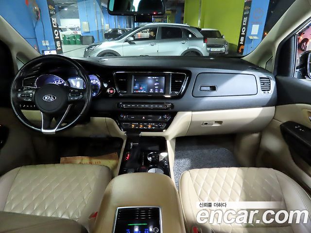 Kia Carnival Gasoline 9-seater Limousine(Special vehicle) — пробег 62 691 км — фото 5 из 5