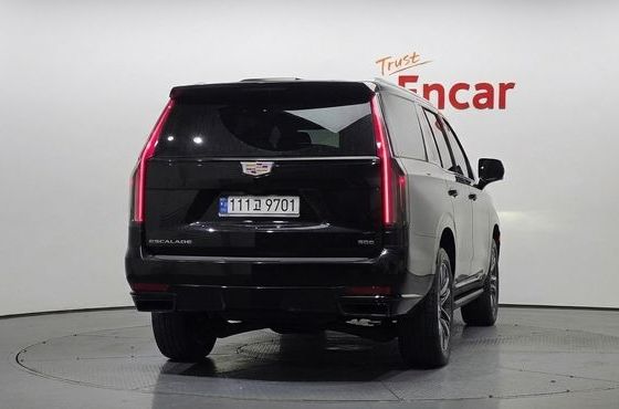 Cadillac Escalade 6.2 ESV ESV Sports Platinum — пробег 77 030 км — фото 4 из 5