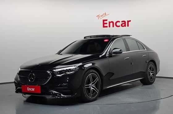 Mercedes-Benz E-Class E300 4MATIC AMG Line — пробег 18 930 км — фото 1 из 5