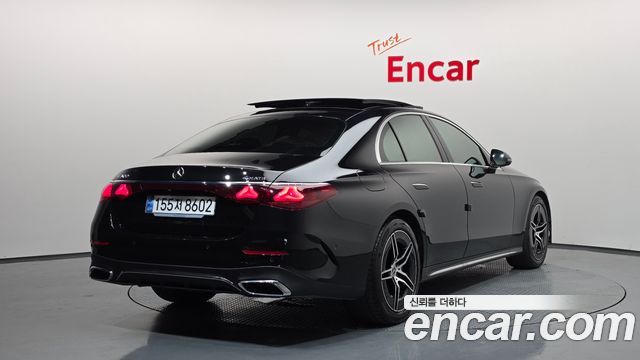 Mercedes-Benz E-Class из Кореи Encar