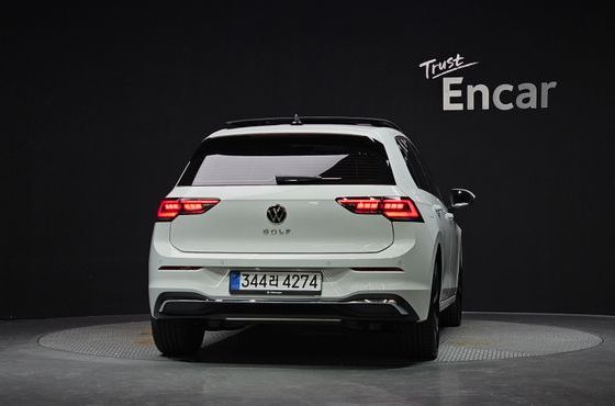 Volkswagen Golf 2.0 TDI Prestige — пробег 869 км — фото 4 из 5