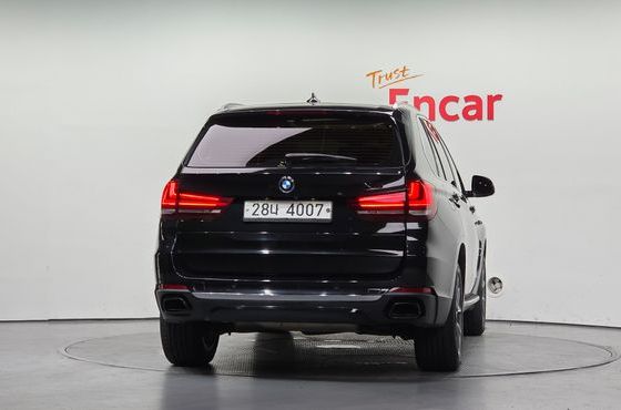 BMW X5 xDrive 30d — пробег 255 664 км — фото 4 из 5