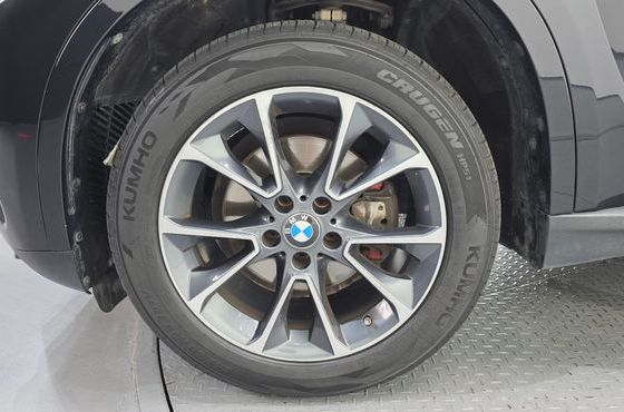 BMW X5 xDrive 30d — пробег 255 664 км — фото 5 из 5