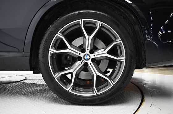 BMW X5 xDrive 40i M Sport — пробег 50 143 км — фото 5 из 5