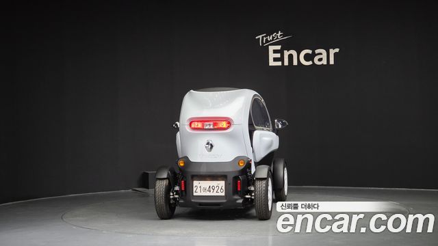 Renault (Samsung) Twizy Life(2-Seater) — пробег 45 км — фото 4 из 5