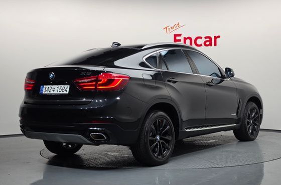BMW X6 xDrive 30d — пробег 70 221 км — фото 2 из 5