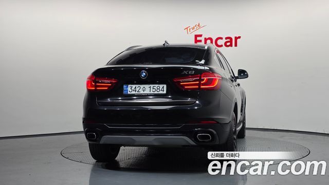 BMW X6 xDrive 30d — пробег 70 221 км — фото 4 из 5