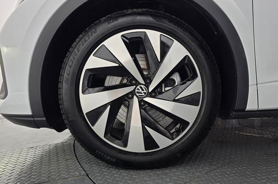 Volkswagen ID.5 Pro — пробег 7 017 км — фото 5 из 5