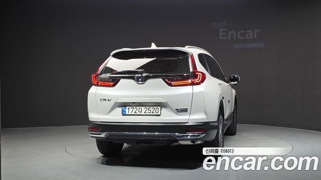 Honda CR-V 2.0 Hybrid Touring 4WD — пробег 45 198 км — фото 4 из 5