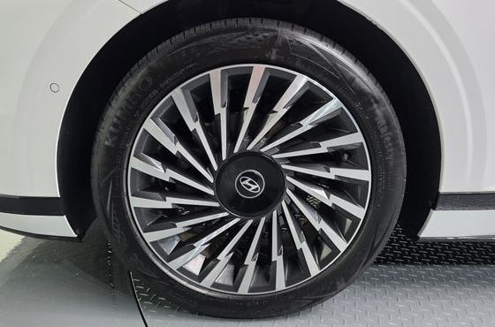 Hyundai Grandeur Calligraphy — пробег 45 870 км — фото 5 из 5