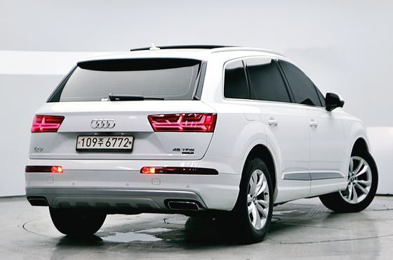 Audi Q7 45 TFSI Quattro — пробег 70 460 км — фото 2 из 5