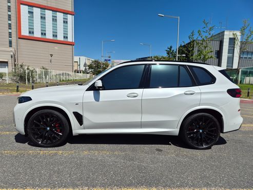 BMW X5 xDrive 40d M Sport Online Exclusive Editon — пробег 4 063 км — фото 5 из 5