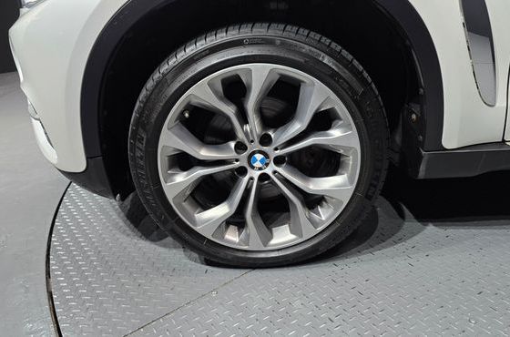 BMW X6 xDrive 30d — пробег 77 988 км — фото 5 из 5
