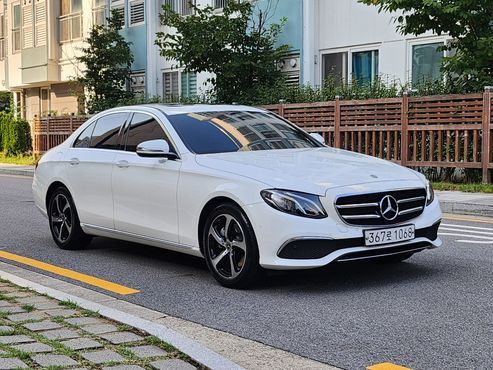 Mercedes-Benz E-Class E250 Avantgarde — пробег 93 228 км — фото 3 из 5