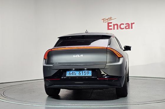 Kia EV6 Long Range Earth — пробег 64 123 км — фото 4 из 5