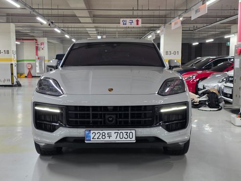 Porsche Cayenne 4.0 GTS — пробег 30 417 км — фото 2 из 5