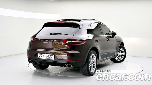 Porsche Macan из Кореи Encar