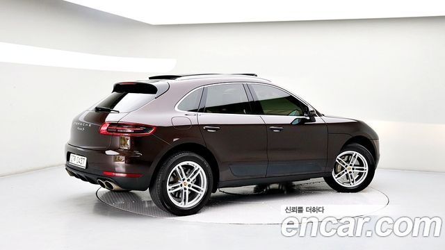 Porsche Macan из Кореи Encar