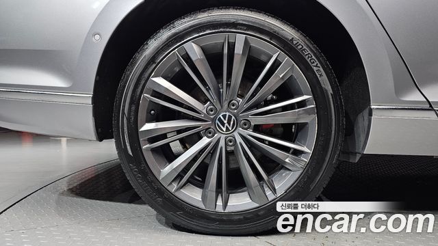 Volkswagen Passat из Кореи Encar