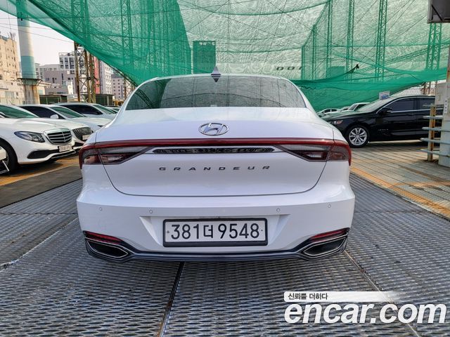 Hyundai Grandeur из Кореи Encar