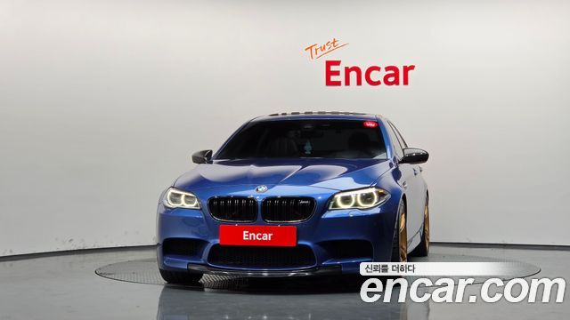 BMW M5 M5 Sedan — пробег 112 330 км — фото 3 из 5