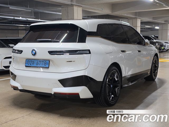 BMW iX xDrive40 First Edition — пробег 44 000 км — фото 2 из 5