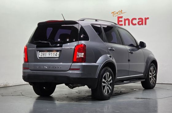 Ssangyong Rexton 2.0 4WD RX7 Luxury — пробег 166 564 км — фото 2 из 5