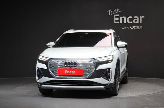 Audi Q4 e-tron 40 Premium — пробег 79 204 км — фото 3 из 5