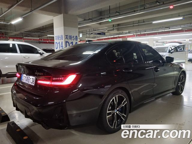 BMW 3-Series 320i M Sport — пробег 1 532 км — фото 4 из 5
