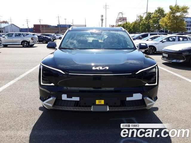 Kia EV5 Long Range 2WD Earth — пробег 4 км — фото 1 из 5