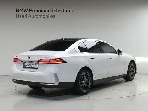 BMW 5-Series 530i xDrive — пробег 50 703 км — фото 2 из 5
